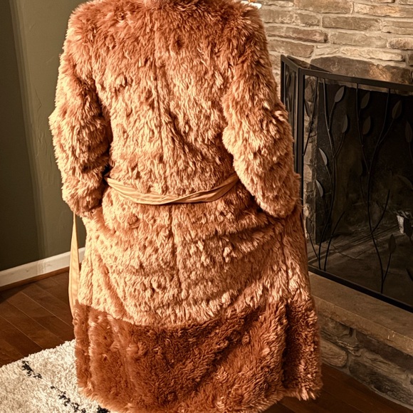 Express Tan Teddy Jacket - Picture 7 of 7